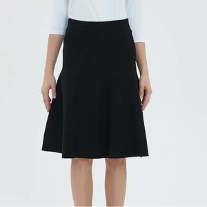 Mia Mod black a-line knit skirt